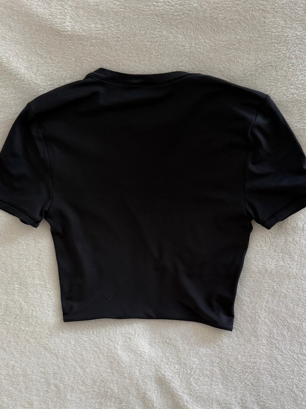 Lululemon Black Cropped Short Sleeve T-Shirt Slim Fit Athletic Tee Size XS/S